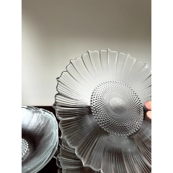 4-Serving Glass Salad Plate and Bowl Set Raised Floral Print Hobnail Unbranded - Picture 9 of 12